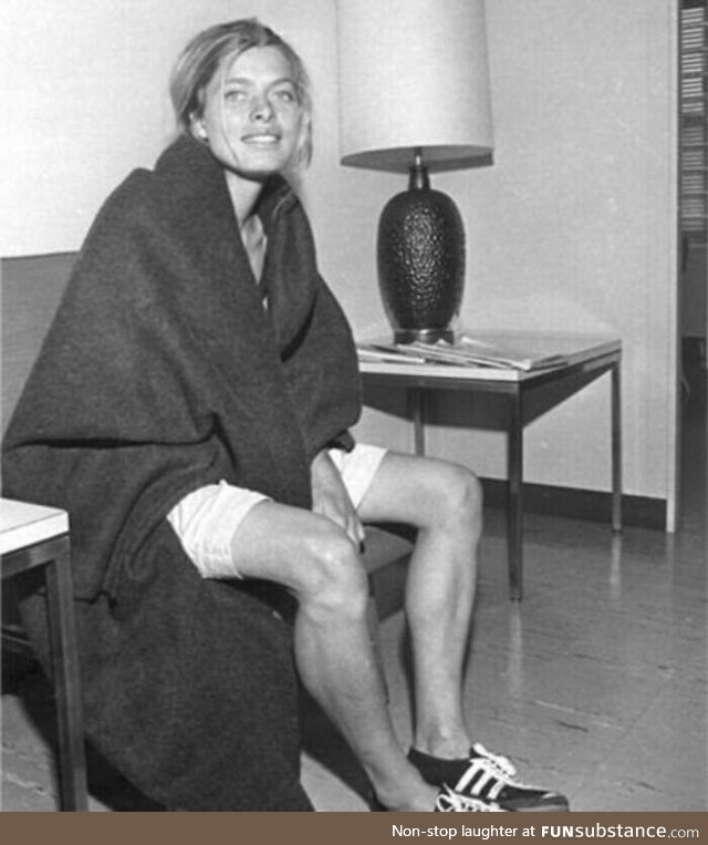 Bobbi gibb, first woman to run the boston marathon in 1966
