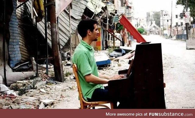 The pianist in real life