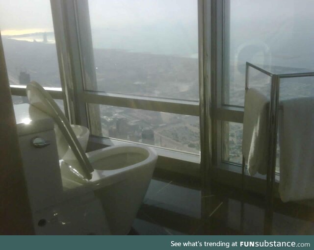 Toilet on the 155th floor of the Burj Khalifa