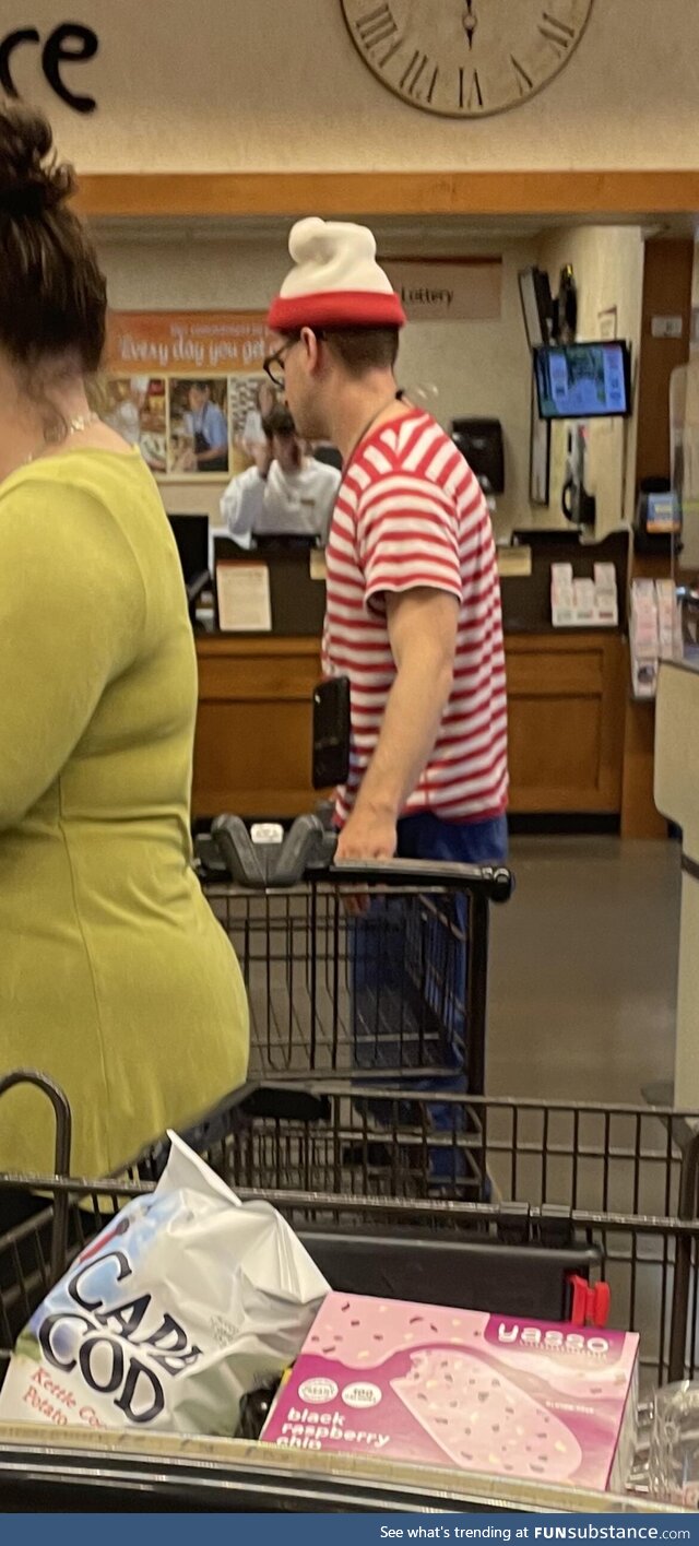 Is this a hipster or did I find Waldo?