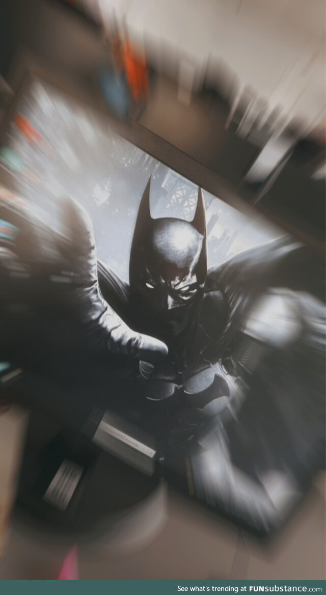 Just a picture of Batman on desktop [OC]