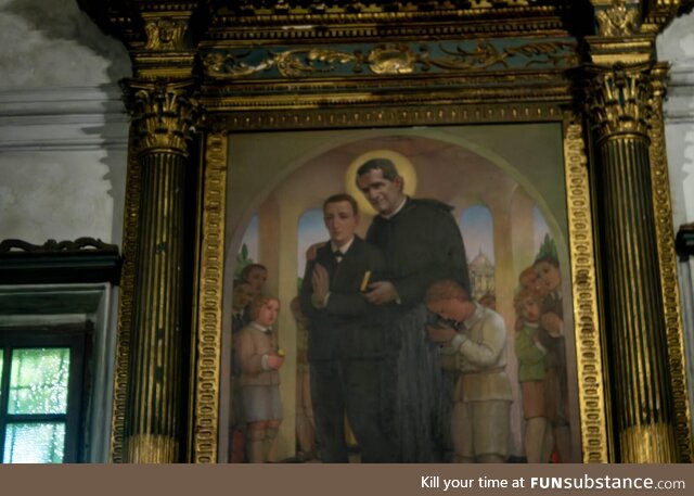 Holy Mark Zuckerberg painting found in Italian church (Sant'Apollinare-Nuovo)