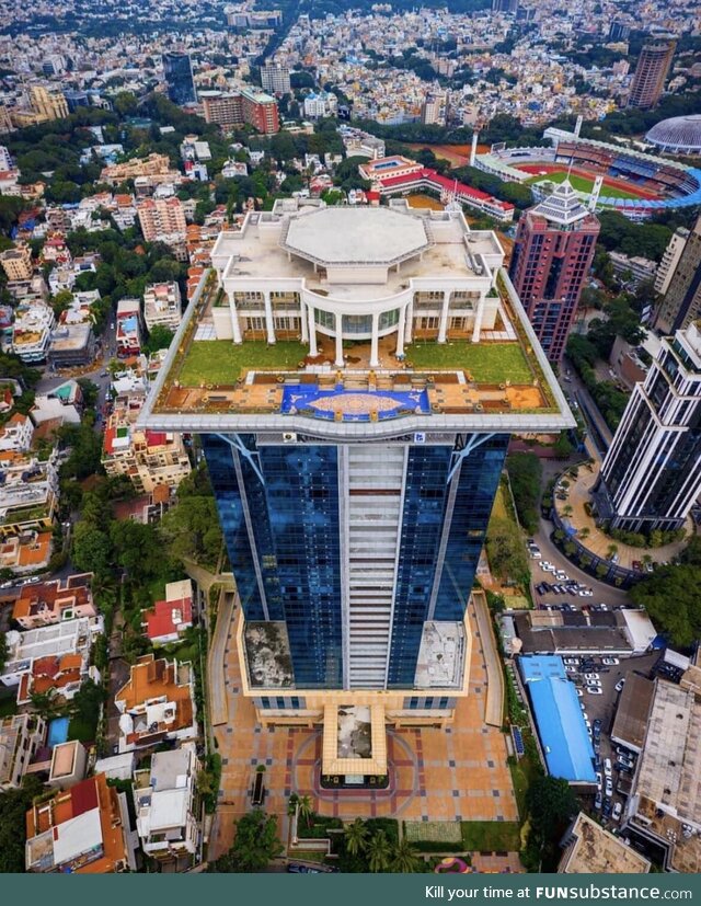 Indian billionaire builds his own White House on top of a skyscraper