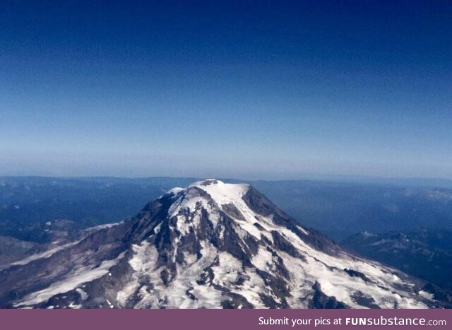 Mount Rainier from airplane