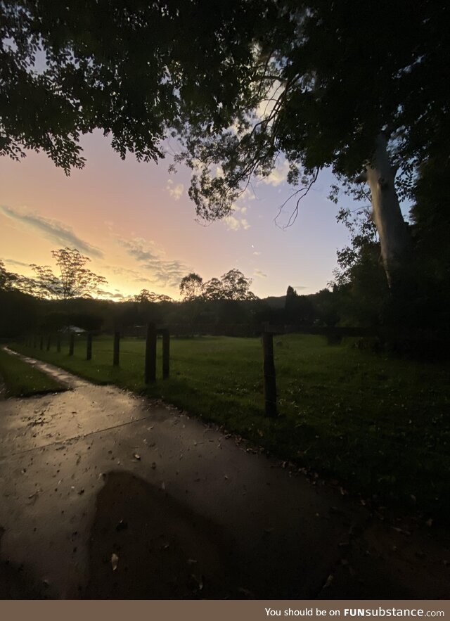 [oc] The sky was looking cool whilst I was taking out my bins