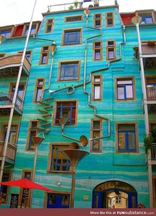 A wall that plays music when it rains