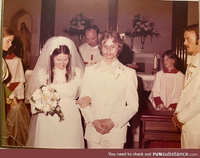 The wedded bliss on dad’s face