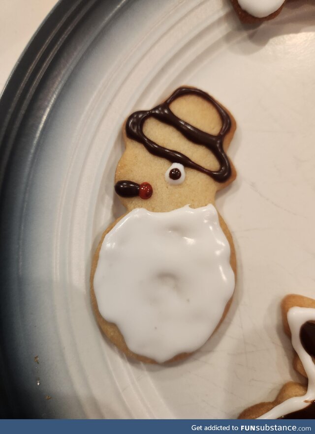 I attempted to make this Christmas cookie the Driving Crooner