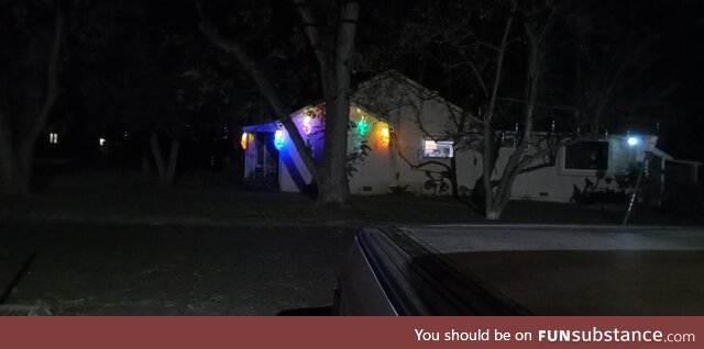 Someone in my neighborhood uses massive bulbs on their house