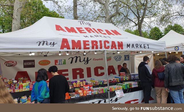 An American food market stall in Italy