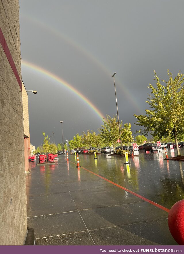 Here’s a beautiful picture I took at work yesterday [oc]