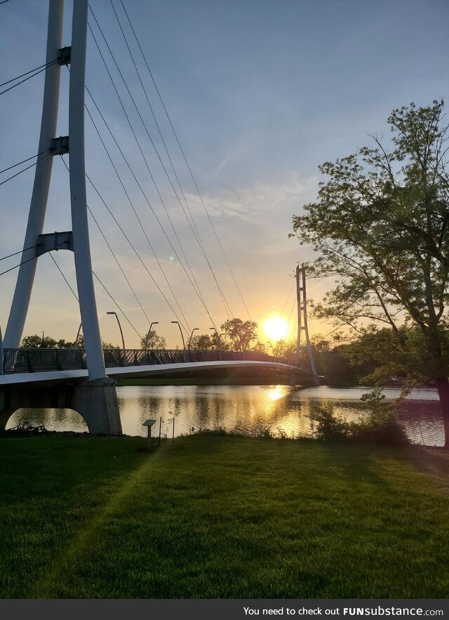 Purdue Fort Wayne Campus, Venderly Family Bridge [oc]