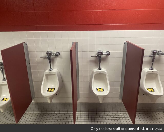 The bathrooms at Ohio State University before the rival game