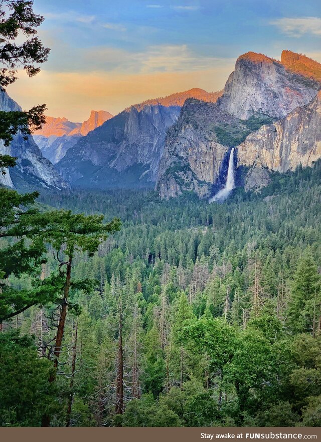 [OC] A view through time. Tunnel view- Yosemite national park, California