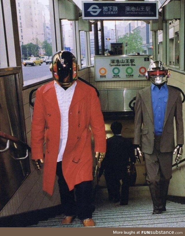 Daft punk, Japan, 2000