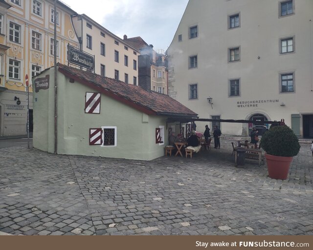 Historische Wurstküche zu Regensburg, possibly the oldest continuously open public