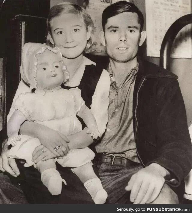 9-year old Eunice Winstead Johns and her husband, 24-year-old Charlie Johns, Tennessee