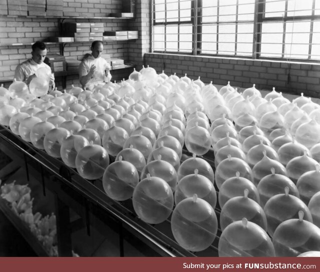 Condom testers, 1939