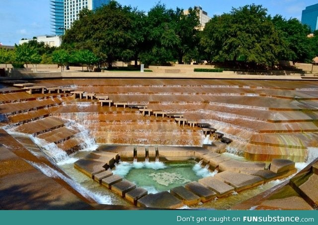 Fort Worth water gardens