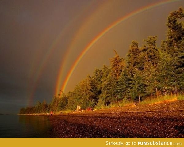 Quadruple rainbow