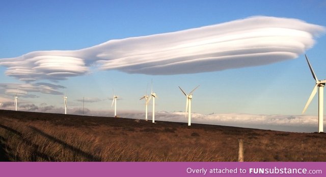 These are some awesome rare lenticular clouds