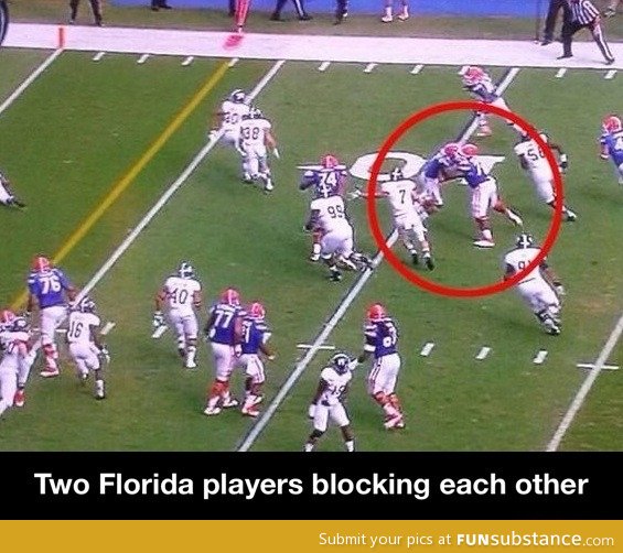 Two florida players blocking each other