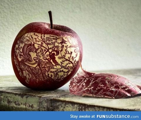 Amazing apple