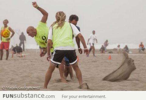 Face made by kicking sand