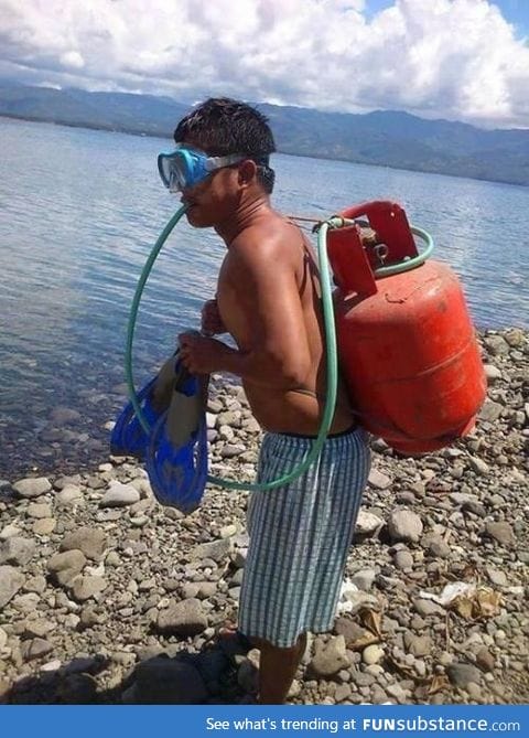 If your Scuba diving instructor looks like this... It's time to worry