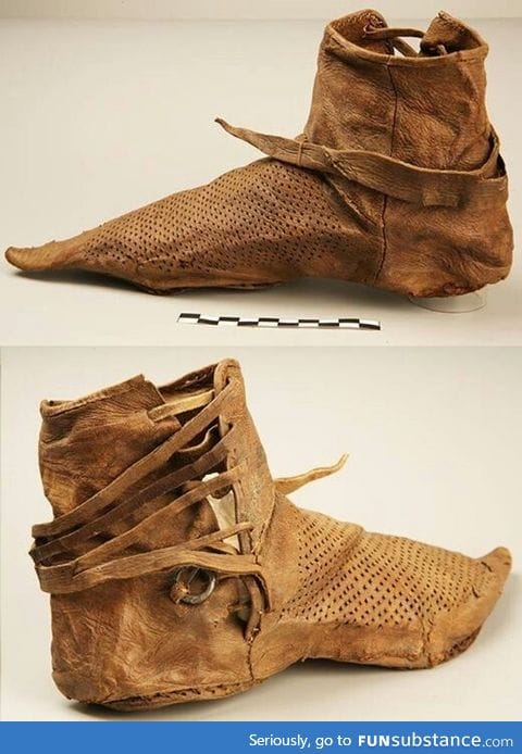 14th Century Shoe