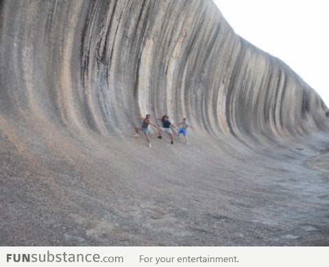 A rock that looks like a wave