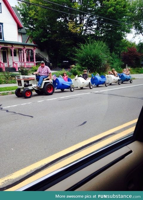 Spotted on my way to my grandparents, or: Only in the rural US