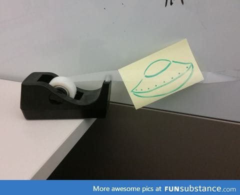 UFO Caught on Tape