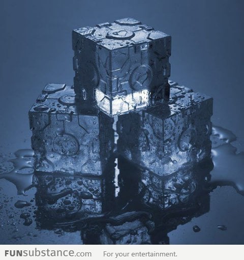 Portal Ice Cube