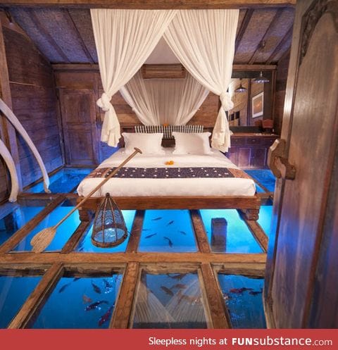 Lake glass bottom bedroom