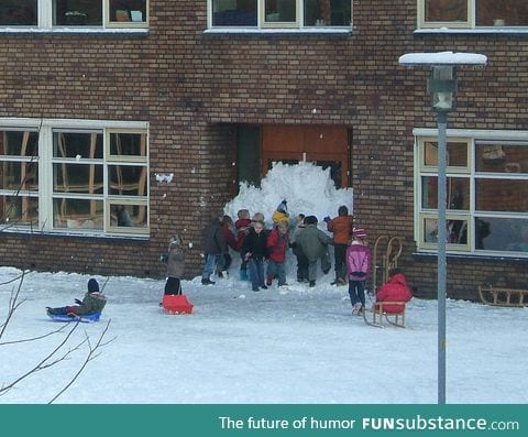 Kids working together to create eternal recess