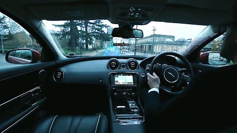 Jaguar land rover reveals a new windscreen which gives drivers a complete view of the road