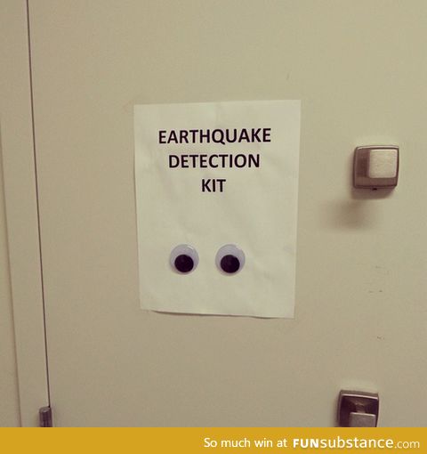 Earthquake detection kit