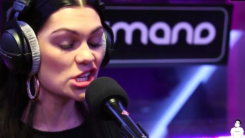 Jessie J's Worst Performance Of "Bang Bang"