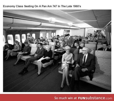 Economy Class Seating On a Pan Am 747 in The late 1960's