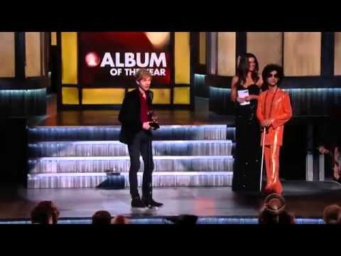 Kanye West Pulls A Kanye On Beck's Album of the year