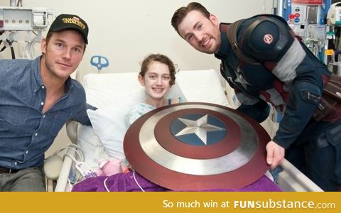 Chris Evans dressed as Captain America visits Children's Hospital with Chris Pratt