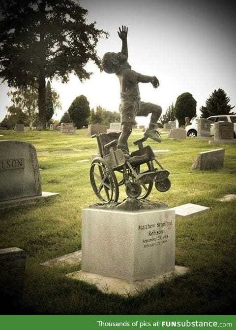 A father had this tombstone designed and made for his wheelchair-bound son