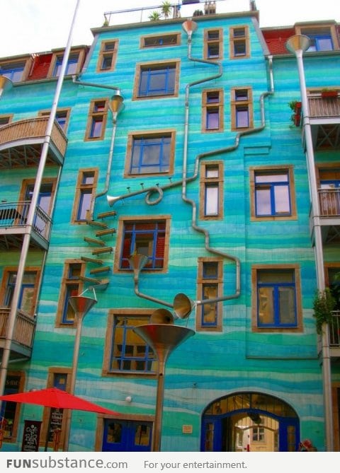 A wall that plays music when it rains