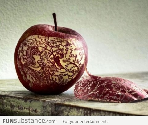 Amazing apple art