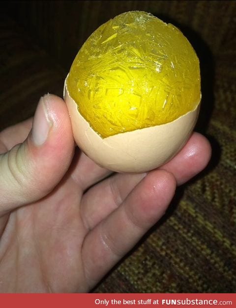 To people who didnt know, this is what a frozen egg looks like