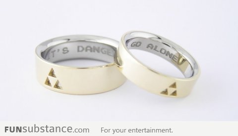 Gamers' Wedding Ring: It's dangerous to go alone