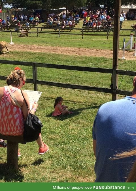 Smartest little girl at the joust