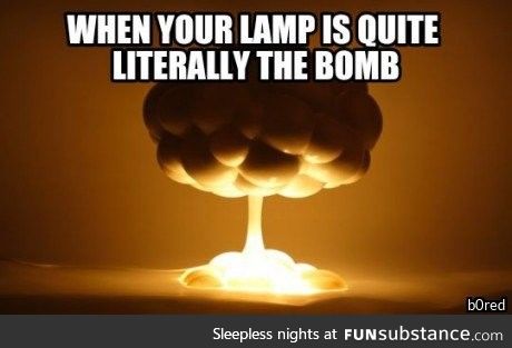 Lamp that looks like a nuclear explosion