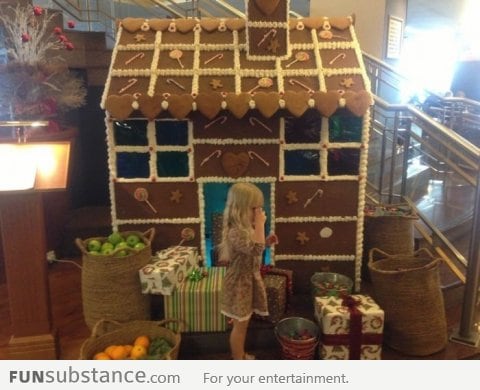 An awesome gingerbread house!